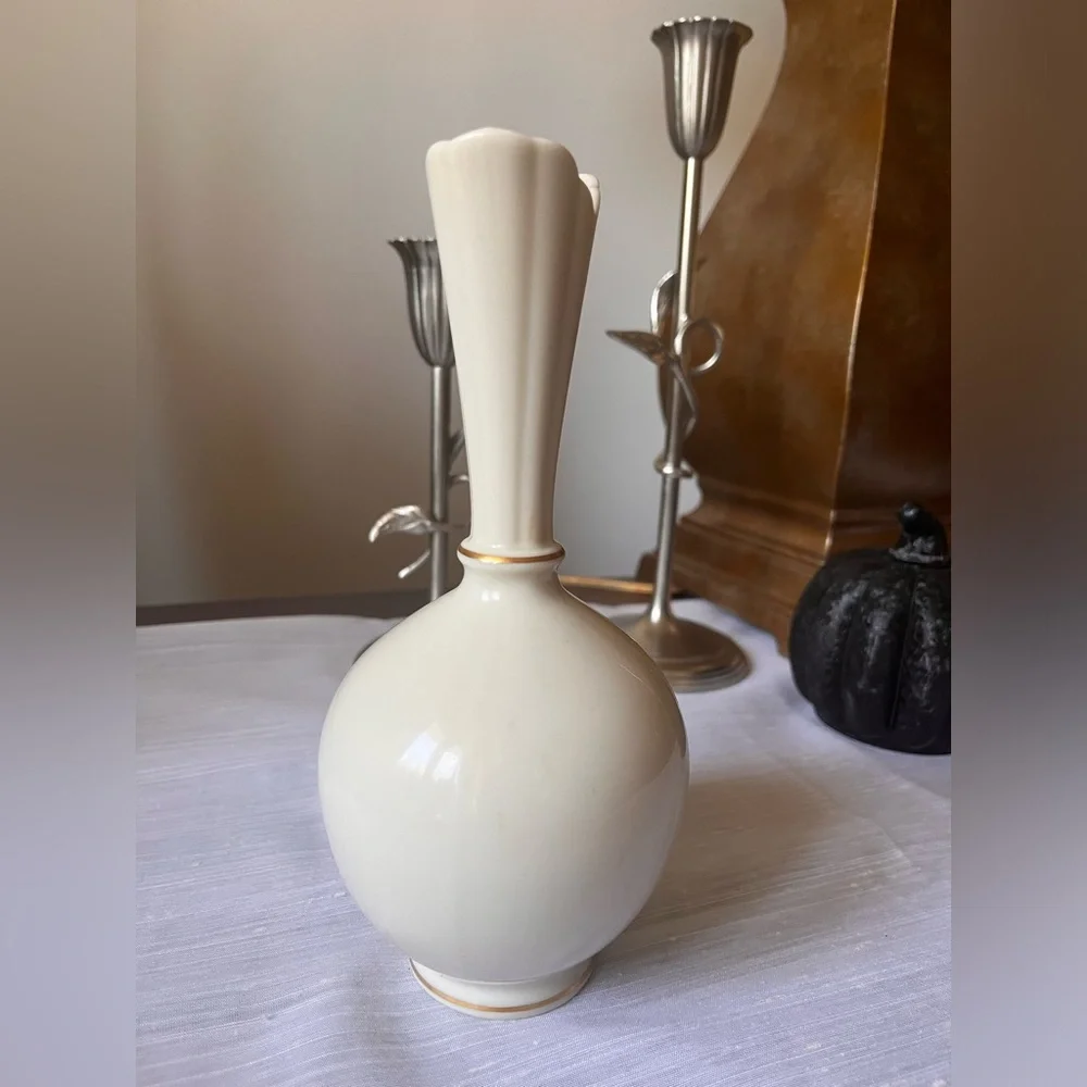 Vintage Lenox Porcelain Bud Vase Cream Beige off White w Gold Accents
